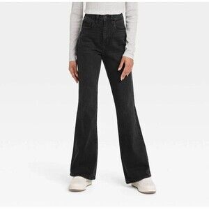 Universal Thread Women's High Rise Flare Denim Jeans Size 6 Black Wash NWT